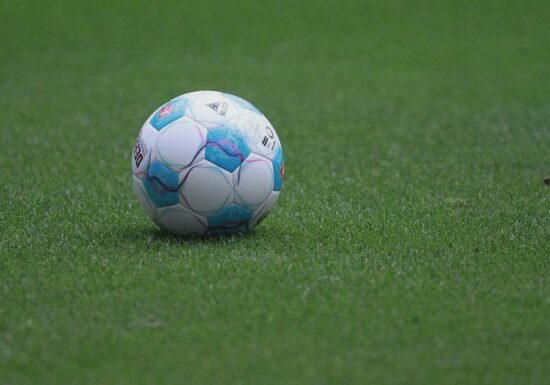 2. Bundesliga: Remis in Köln besiegelt Regensburg-Abstieg