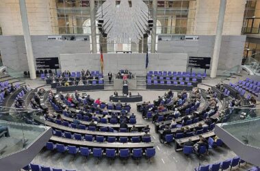 Fast zwei Dutzend Anzeigen wegen Geheimnisverrat im Bundestag