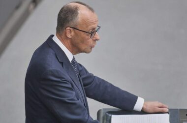 Lang lobt erste Merz-Erklärung: "War noch nie so sehr Merkel"