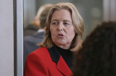 Bas legt Aufsichtsratsmandat bei HKM nieder und mahnt Thyssenkrupp