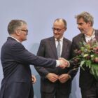 Bundespresseamt an neuen Regierungssprecher übergeben