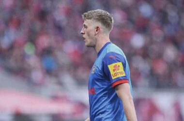 1. Bundesliga: Kiel schöpft in Augsburg neue Hoffnung gegen Abstieg