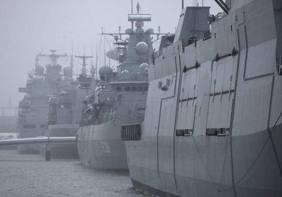 Meyer Werft prüft Bau von Fregatten