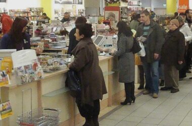 Einzelhandelsumsatz im April niedriger