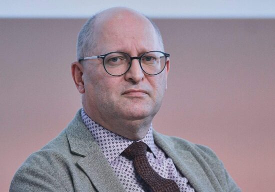Lehrerpräsident kritisiert wachsende Bürokratie durch Kultusminister