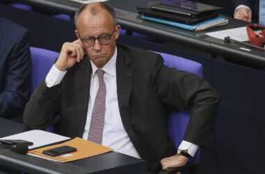 Bericht: Merz führt Standortgespräche mit Dow Chemicals