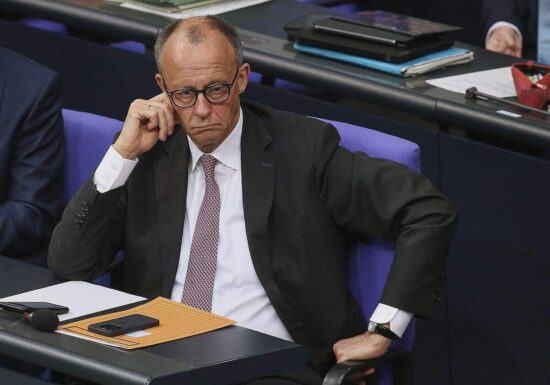 Bericht: Merz führt Standortgespräche mit Dow Chemicals