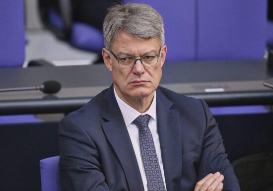 Verkehrsminister spricht Machtwort bei der Bahn