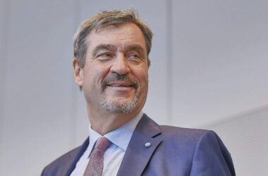 Söder gegen AfD-Verbotsverfahren - Haßelmann drängt darauf