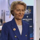 Laschet verteidigt Karlspreis für von der Leyen