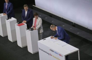 Haßelmann sieht Koalition "auf sehr tönernen Füßen"