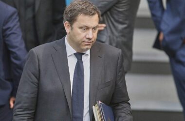 Klingbeil nach erstem Treffen mit US-Finanzminister zurückhaltend