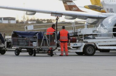 Länder: Verkehrsminister muss Abwanderung von Airlines verhindern
