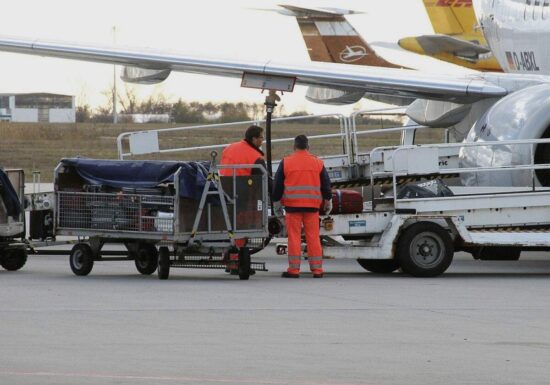 Länder: Verkehrsminister muss Abwanderung von Airlines verhindern
