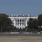Verschwörungsmythos: Trump konfrontiert Ramaphosa mit Genozidvorwurf
