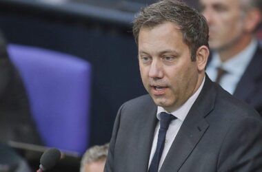 Klingbeil kündigt Haushaltsentwurf noch vor Sommerpause an