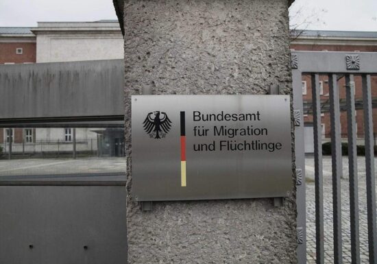 Bamf besorgte innerhalb letzter fünf Jahre 7.557 Passersatzpapiere