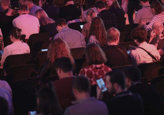 Jugendforscher für Social Media erst ab 16 Jahren