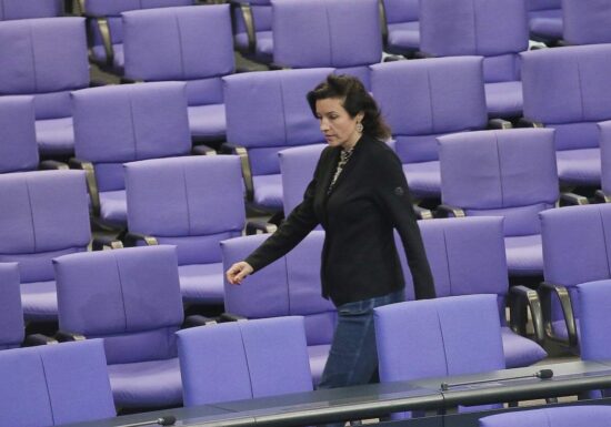 Bär: Deutschland soll "Hort der Wissenschaftsfreiheit" werden