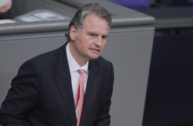 Unionsfraktionsvize Krings fordert Zunahme von Abschiebeflügen