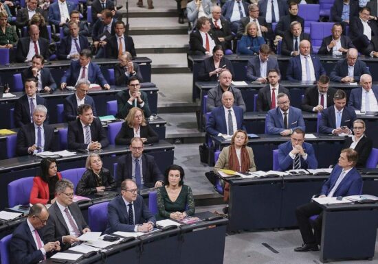 Forsa-Chef Güllner rät Union zu harter Abgrenzung von der AfD