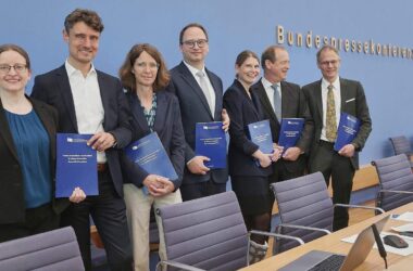 Sachverständigenrat fürchtet Überlastung des Gesundheitssystems