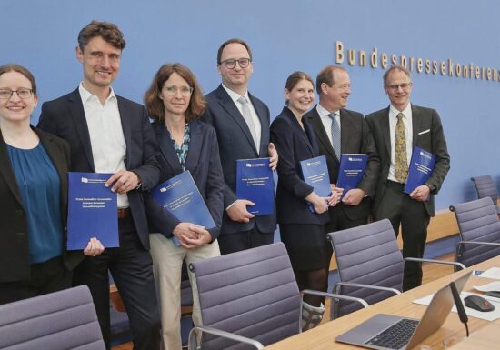 Sachverständigenrat fürchtet Überlastung des Gesundheitssystems