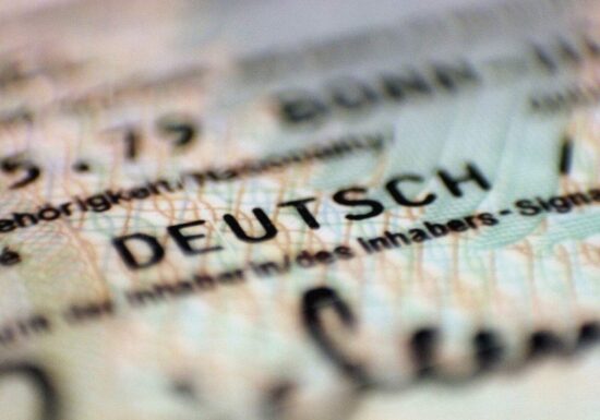 Türkische Gemeinde fordert mehr Personal in Einbürgerungsbehörden