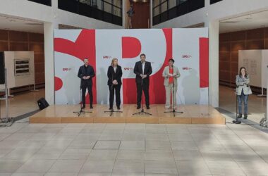Bas sieht sich bei SPD-Vorsitz vor "historischer Aufgabe"