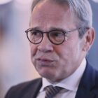 Thüringens Innenminister empfiehlt Belehrung von Beamten über AfD