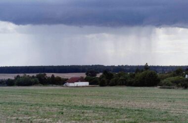 Wetterdienst warnt vor schwerem Gewitter in mehreren Bundesländern