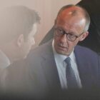 Bericht: Merz und Klingbeil planen Treffen mit KI-Chiphersteller