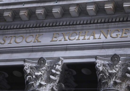 US-Börsen lassen leicht nach - Anleger blicken auf Fed