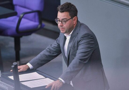 Grüne Realos wollen Debatte über Sozialversicherungssysteme