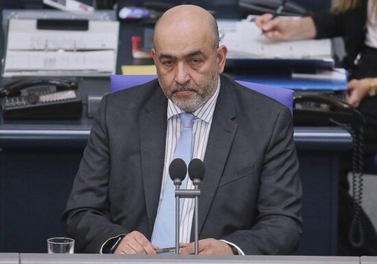 Nouripour mahnt zu ehrlichem Dialog mit Israel