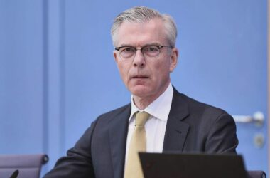 Wirtschaftsweiser kritisiert Koalitionspläne zur Rente