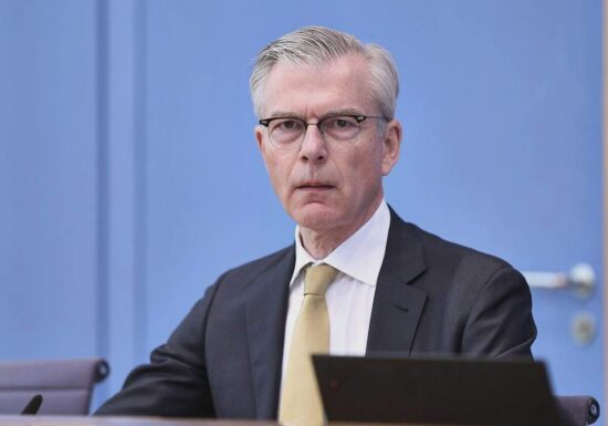 Wirtschaftsweiser kritisiert Koalitionspläne zur Rente