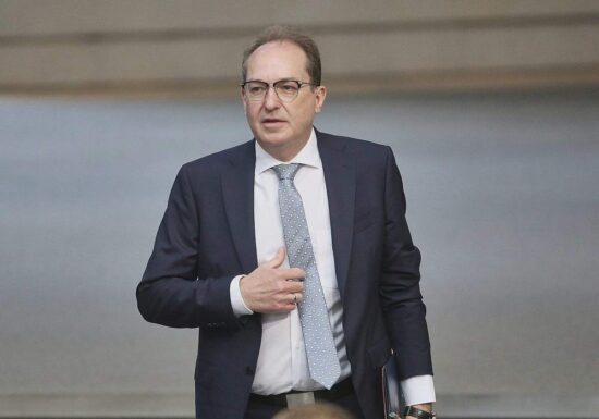 Dobrindt will bei Sabotageabwehr auf Künstliche Intelligenz setzen