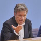 Bericht: Habeck geht als Gastdozent an US-Elite-Universität