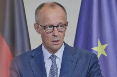 Linke fordert von Merz Friedensgespräche mit China
