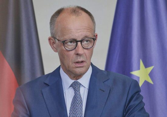 Linke fordert von Merz Friedensgespräche mit China
