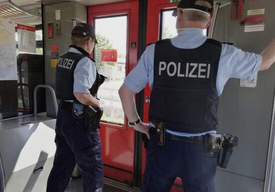 Immer mehr Übergriffe: EVG fordert mehr Bundespolizei in Zügen
