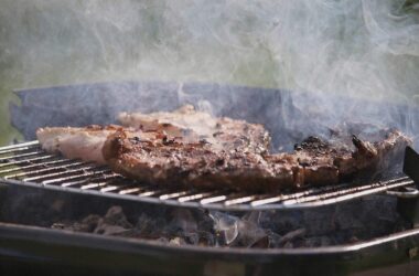 Star-Koch Lafer warnt beim Grillen vor vormarinierten Produkten