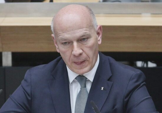 Berlins Regierender unterstützt Dobrindts Zurückweisungen