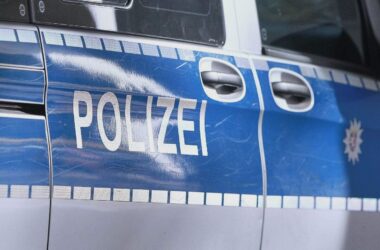Bericht: Polizei in München erschießt Frau mit Messer