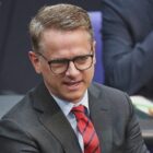 Linnemann drängt auf Stromsteuer-Senkung für private Haushalte
