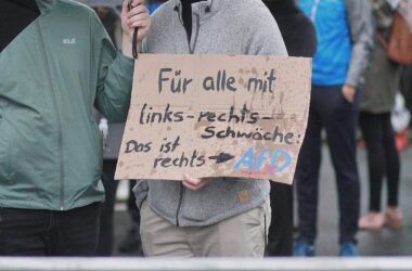 Berlins Justizsenatorin attestiert AfD-Verbotsdebatte "Kurzschluss"