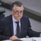 Frei verteidigt ausbleibende Stromsteuersenkung für alle