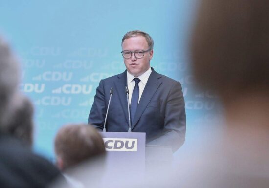Voigt fordert steuerliche Anreize für Investitionen und Forschung