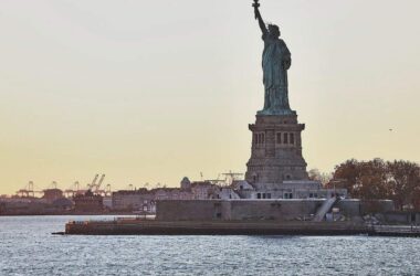 IW: Deutsche Unternehmen investieren kaum noch in den USA